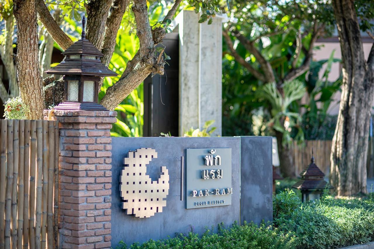 Pak Ram Hotel Mae Rim Exterior foto